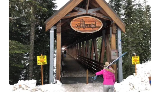 Centrally Located/Close to Ski Resorts/High Speed Internet