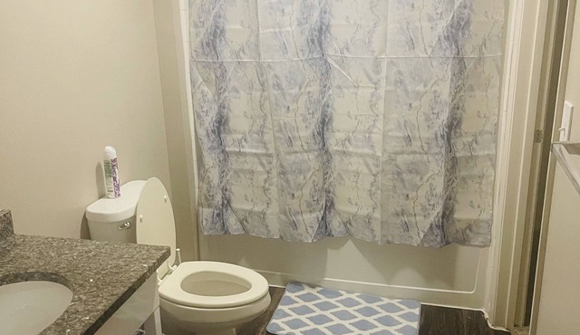 Centrally located 1 bedroom apartment
