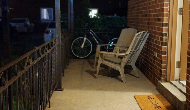 Centrally located 10 minutes from downtown Toronto