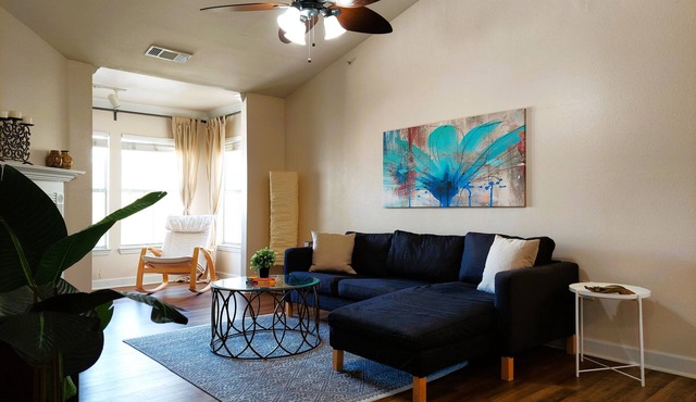 Centrally located 2 Bedroom 1 Bath spacious condo