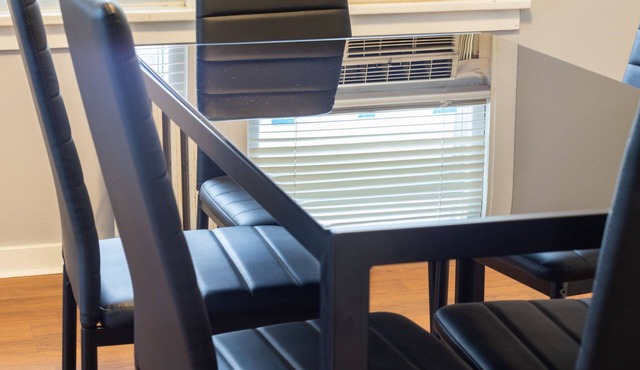 Centrally Located 2BR Apartment