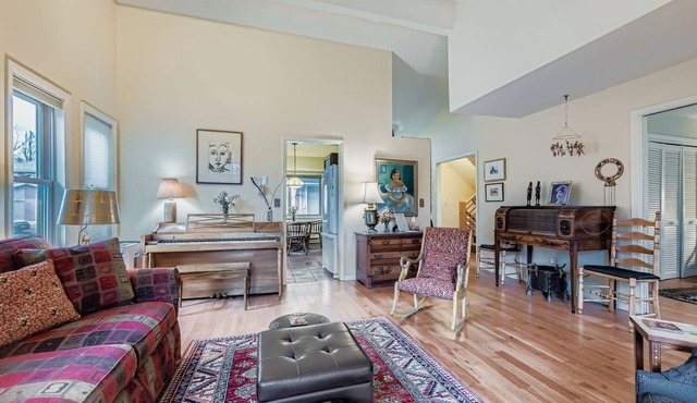 Centrally Located 3 Bedroom