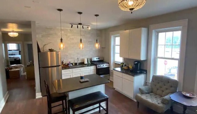 Centrally Located 3 BR Suite with Stylish Upgrades