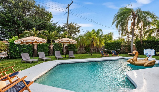 Centrally Located 4BD Oasis w/Pool & Movie Patio