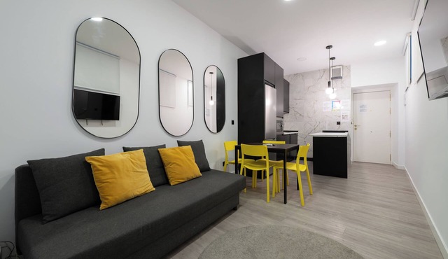 Centrally located apartment 7 min from Puerta del Sol with A/C, WiFi