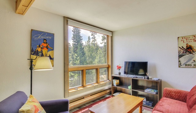 Centrally Located Big Sky Condo: Ski, Hike, Bike!
