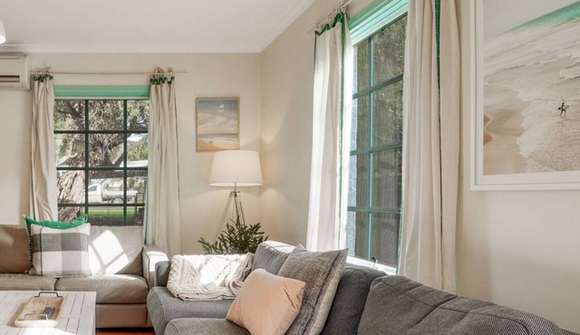 Centrally located cottage offering charm and comfort