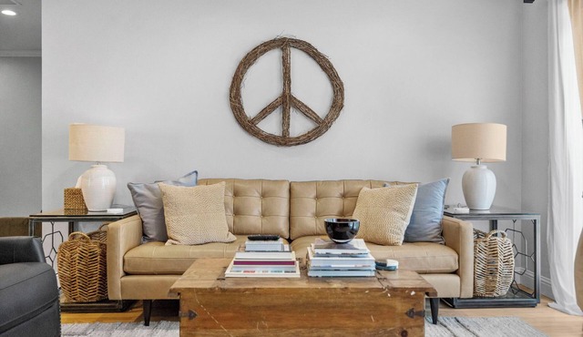 Centrally located, family & pet-friendly 4 bd, 2ba house.