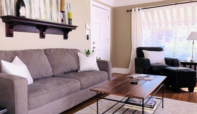 Centrally located for Families/Conventions Near Attractions & Convention Center