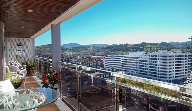 Centrally located house in Zarautz