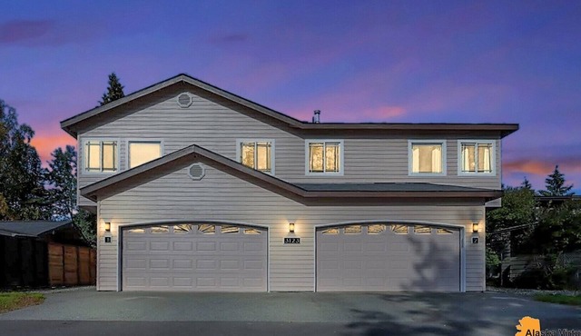 Centrally located in UMed District. Steps from AK Air Venue, Prov/ANMC Hospitals