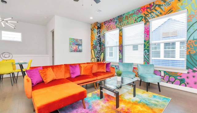 Centrally Located Luxury Townhome in Houston