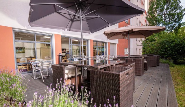 Centrally-Located Lyon Apartment with Fitness Center