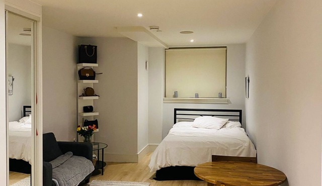 Centrally Located, Mordern Studio Apartment