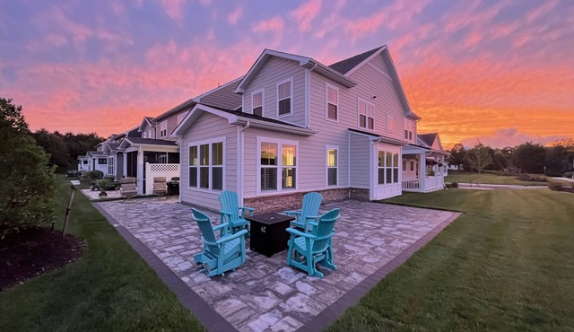 Centrally located. Near the 18th hole, lake, walking path, and fitness center.