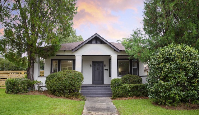 Centrally Located & Newly Renovated