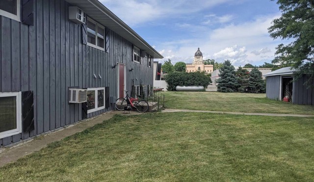 Centrally Located on Pawnee