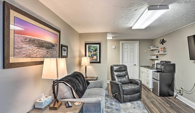 Centrally Located Sturgis Apt On Main St w/Garage