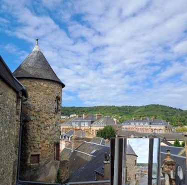 Centre ville plage à 1500m gare à 500m