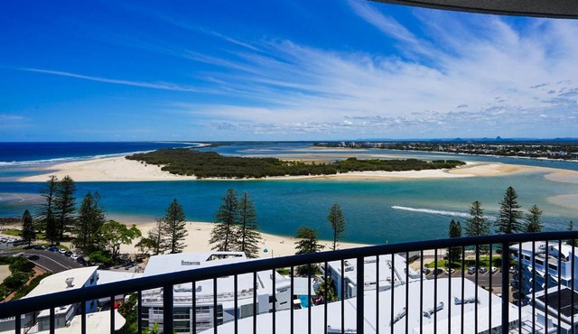 Centrepoint Apartments Caloundra