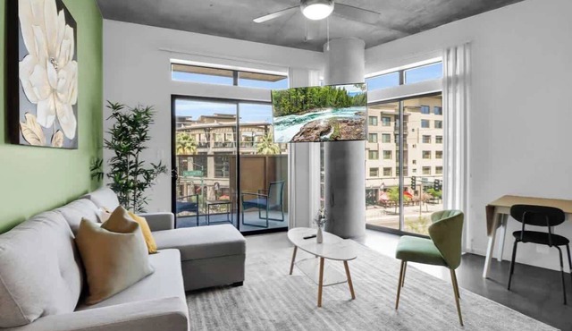 Centric 3BR |In HEART of DTPHX|Pool+Free Parking
