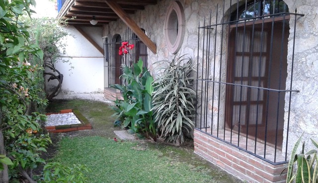 Centro - Exceptional Private Home, 2 Blocks from Main Plaza