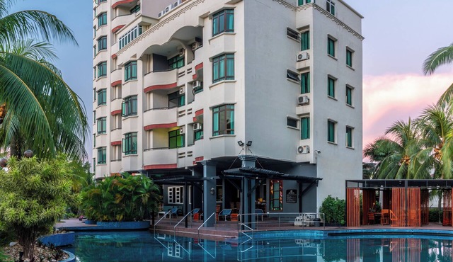 Century Bay Private Residences