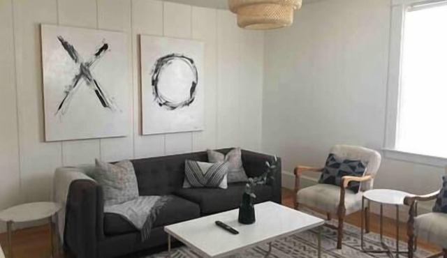 Century Charm 2, near downtown and hospital