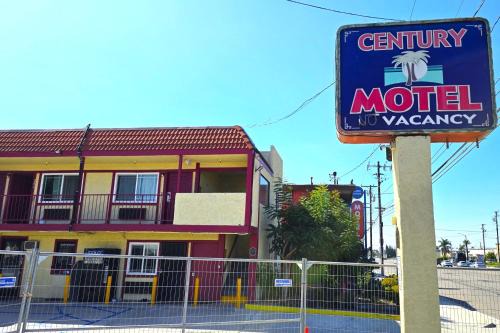 Century Motel Buena Park Anaheim I-5