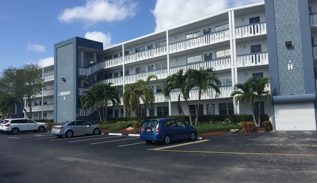 Century Village Condo - Deerfield Beach, 4 month minimum rental