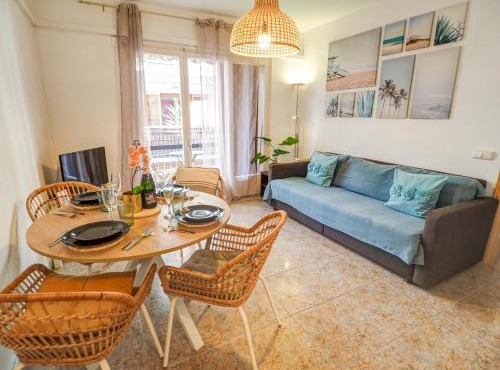 Cervantes Apartment by Hello Homes Sitges