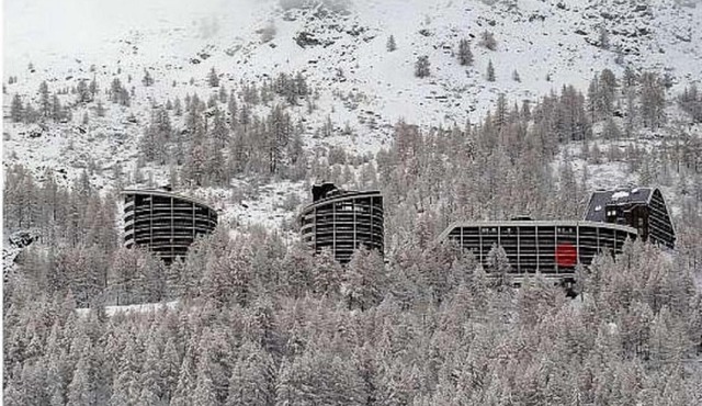 Cervinia Splendido Appartamento sulle Piste in Breuil-Cervinia
