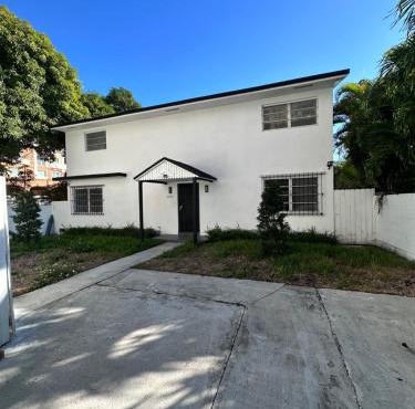 CG Miami House