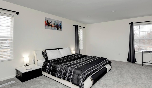 CG SuitesnEntire home in Columbus, Ohion16+ guests5 bedrooms9 beds5 baths