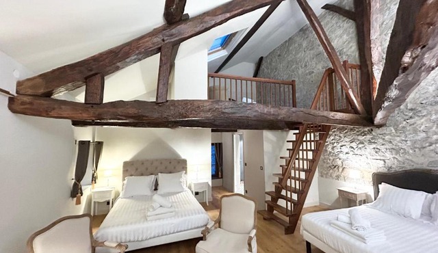 Château de la Rive - Suite des Coteaux - Duplex 6 personnes