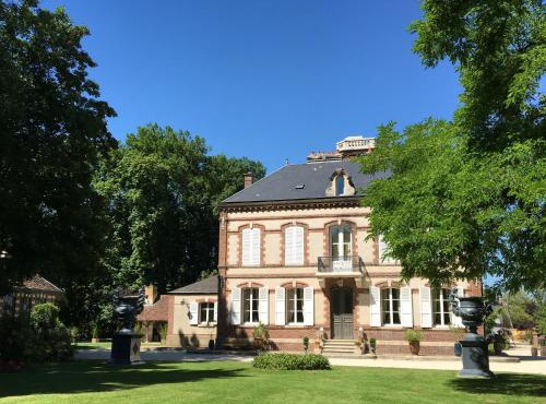 Château de Montabert