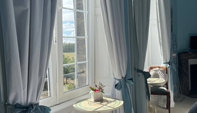 Château du Perray – Marquise Comfort Room with Shared Pool