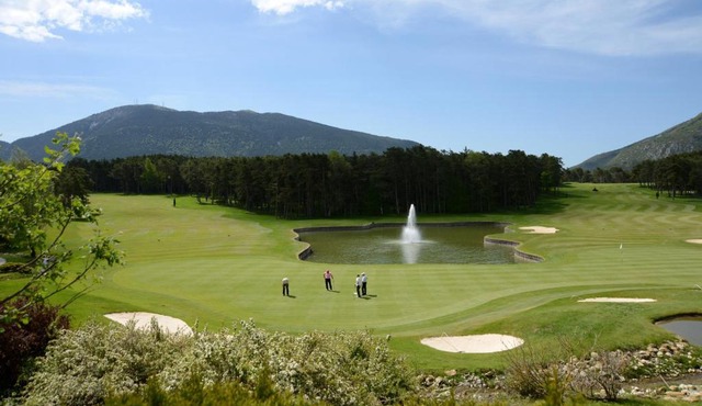 Château et Golf De Taulane