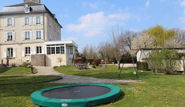 Château in Bar-sur-Seine Champagne Views