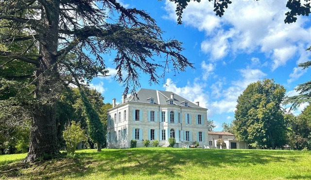 Château Villeneuve, near Agen