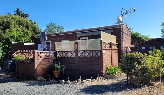 Châlet 4 Personnes Belle Terrasse à 50 m. de la Plage Face à L'île Madame