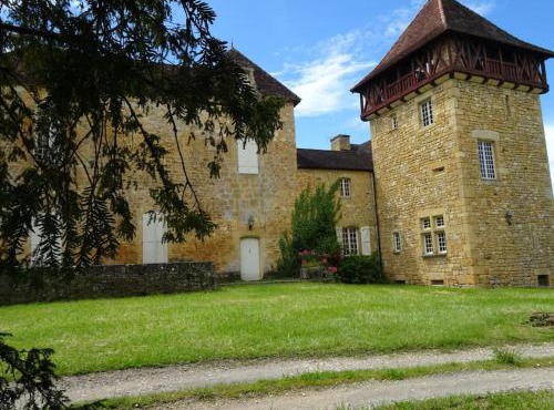 Château à Gourdon 5 chambres 5 salles de bains 4 étoiles