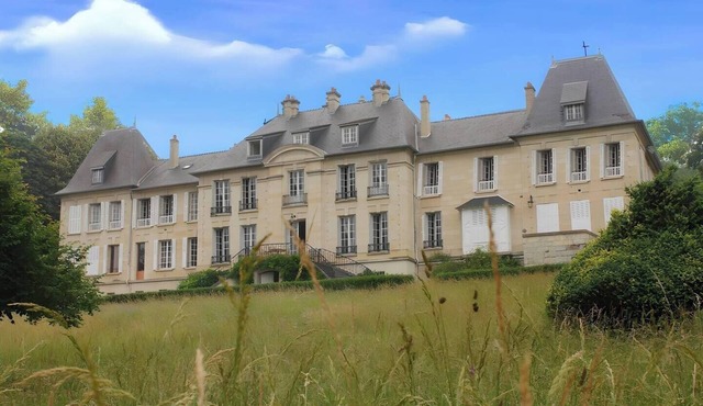 Château Champêtre 8 rooms, 18 ha park, 4 ponds