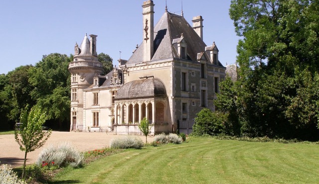 Château de la Court d'Aron