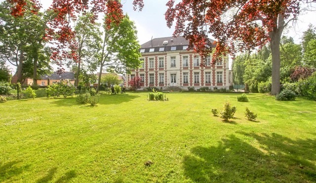Château de Moulin le Comte