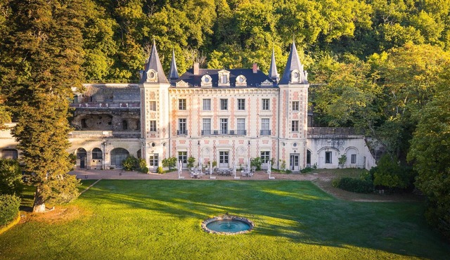 Château de Perreux, The Originals Collection