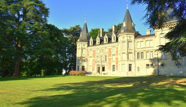 Château de Varambon - chambres d'hôtes et séminaires d'entreprise
