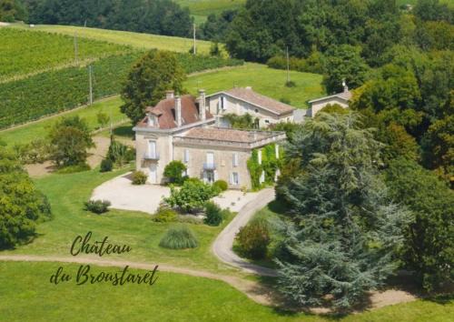 Château du Broustaret - Chambres d'hôtes avec cuisine - Calme, paisible et très belle vue sur la nature