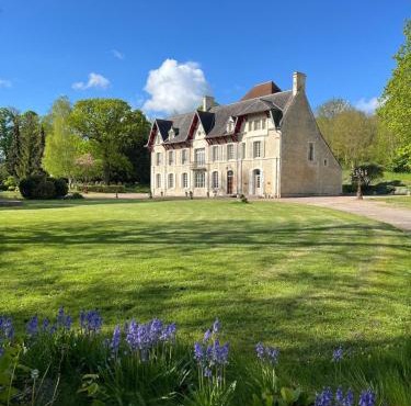Château du Mesnil Soleil , domaine de charme et chambres d'hôtes