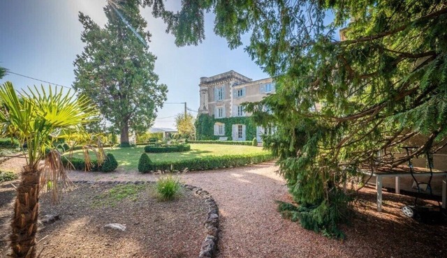 Château du Serpolet à 10m de Clermont-Ferrand